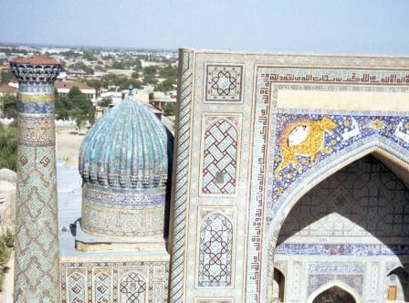 Medersa Chir Dor Samarkand